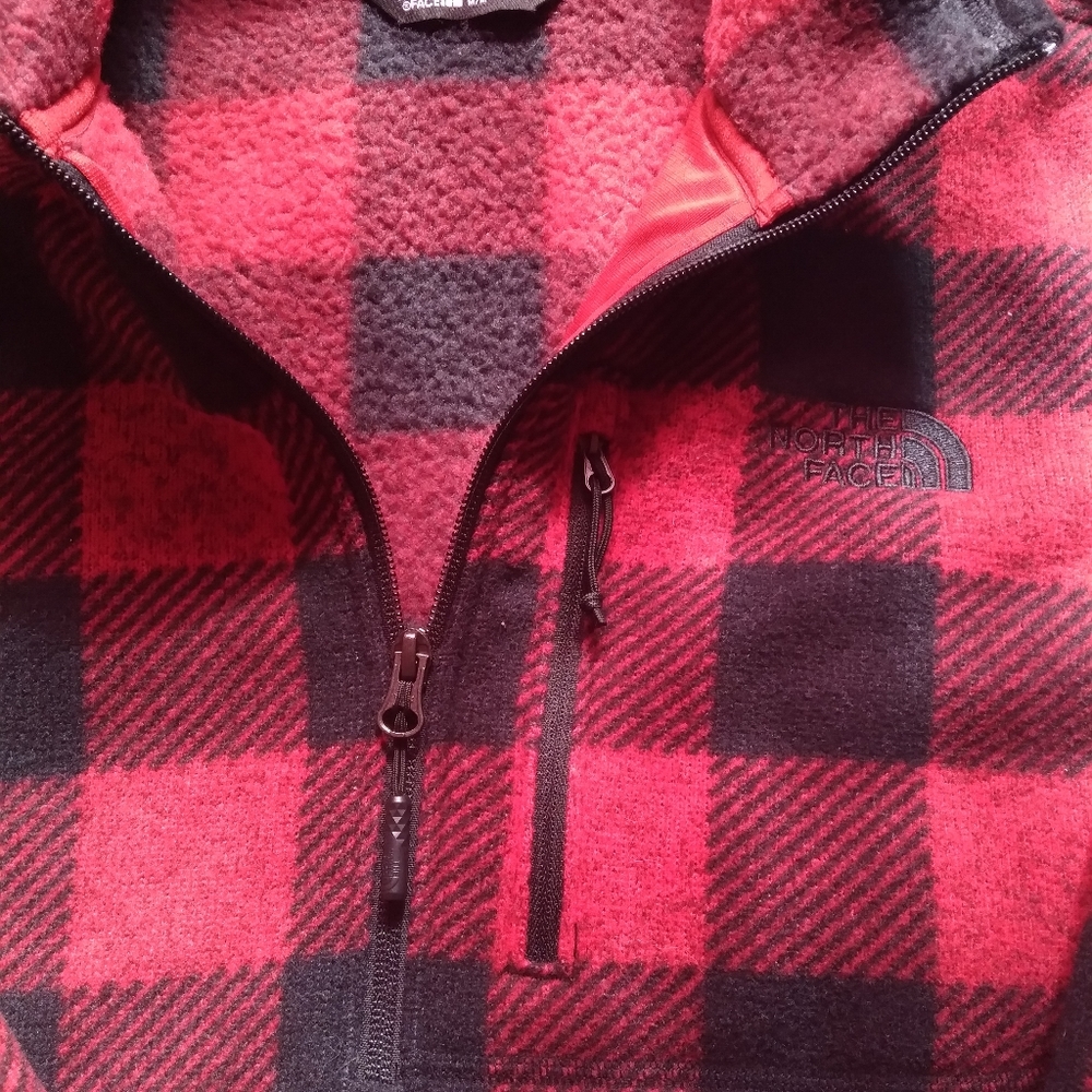 Men's Northface pullover